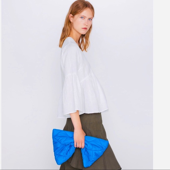 NWOT Zara White Buttoned VNeck Blouse Flowy Sleeve - Picture 4 of 8
